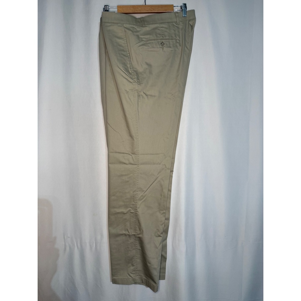 Dockers Mens Khaki Chinos 38x34 Relaxed Fit Stain Defender Flat Front 406074402